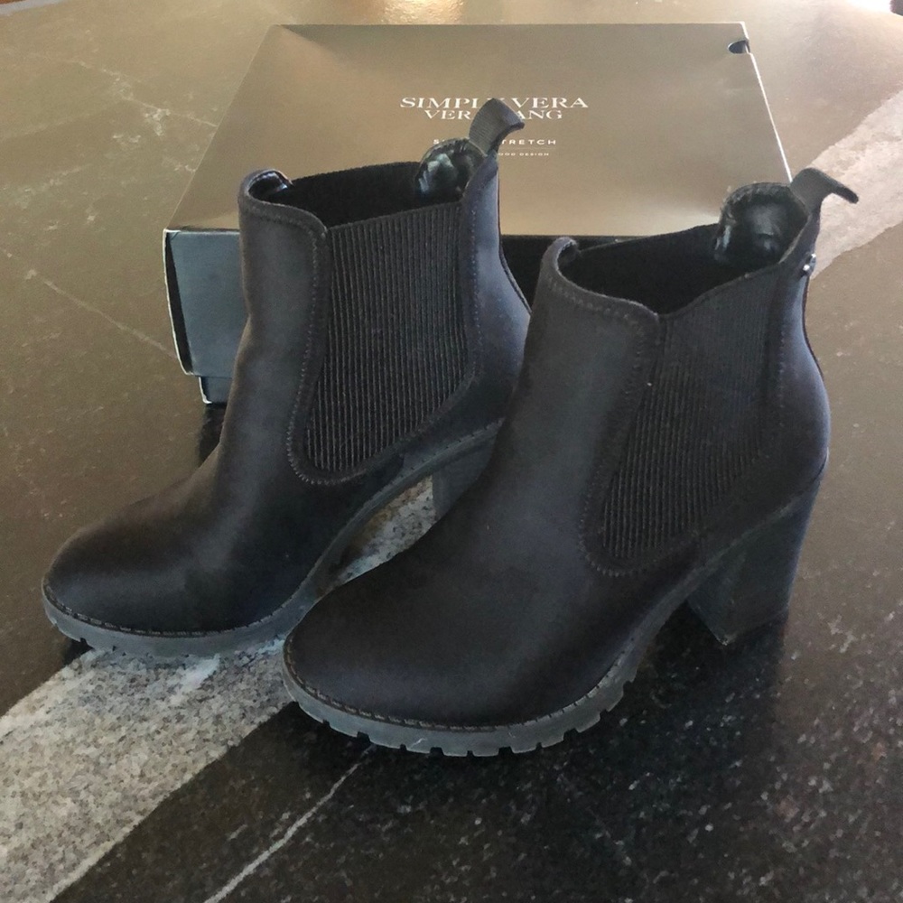Vera Wang booties